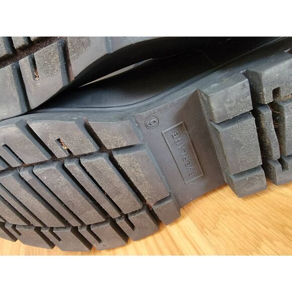 Everland Rain Boots In Black 6 - Picture 10 of 10